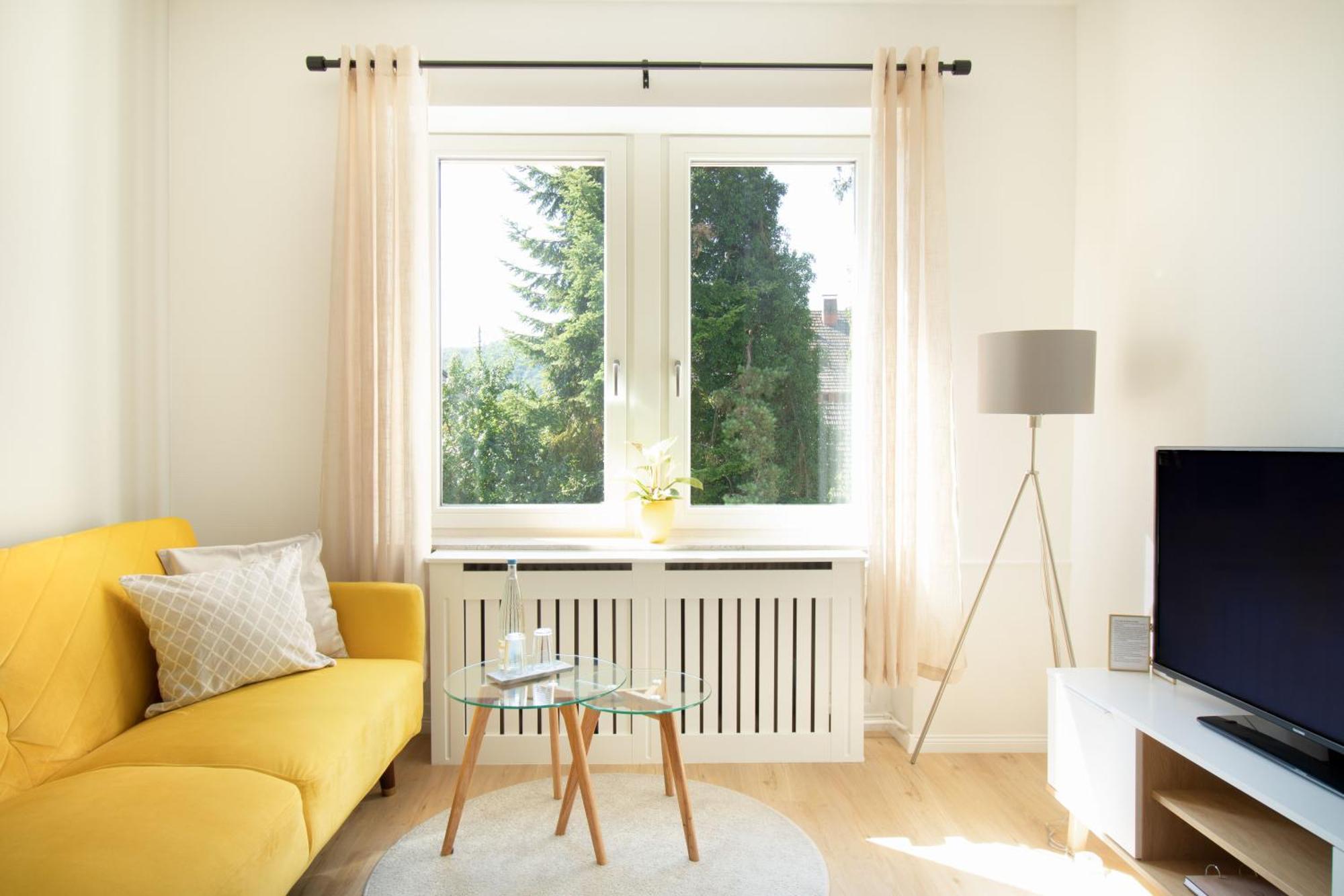 Loewe Apartment Gelb Tiengen Altstadt Waldshut-Tiengen Exterior foto